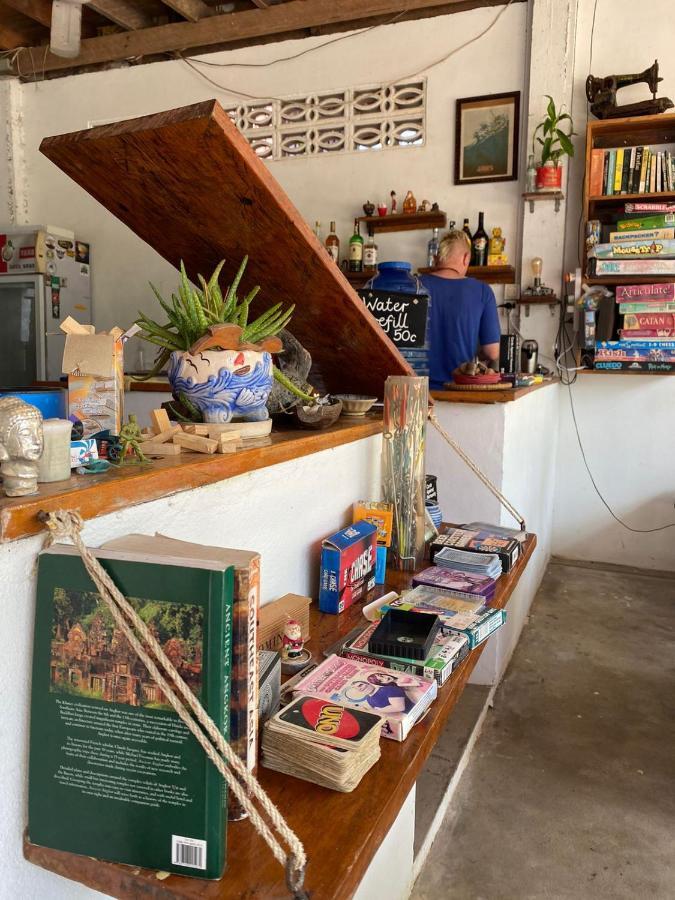 The Hornbill Hostel Koh Rong Sanloem Exterior photo